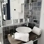 Modern 4* كالا راتخاذا