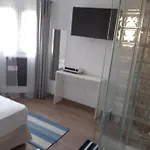 Modern كالا راتخاذا
