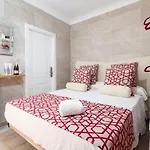 Modern فندق كالا راتخاذا