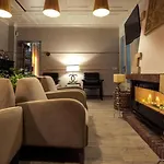 Modern 4*