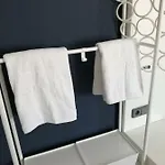 Modern كالا راتخاذا