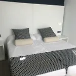 Modern فندق 4*