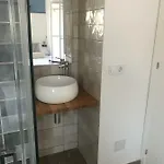 فندق Modern 4*