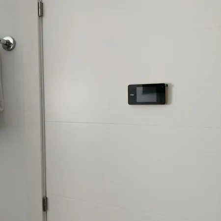 Modern فندق كالا راتخاذا